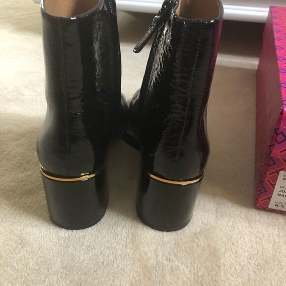 NIB Tory Burch Juliana Bootie Black Patent 8.5 - Picture 4 of 8